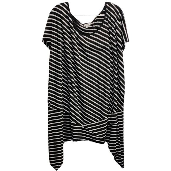 Avenue Black and White Shark bite Tunic Striped Shirt Plus Size 30/32 - Picture 1 of 5